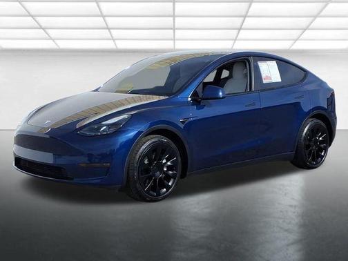 2023 Tesla Model Y Long Range Dual Motor All-Wheel Drive