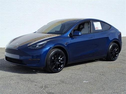 2023 Tesla Model Y Long Range Dual Motor All-Wheel Drive