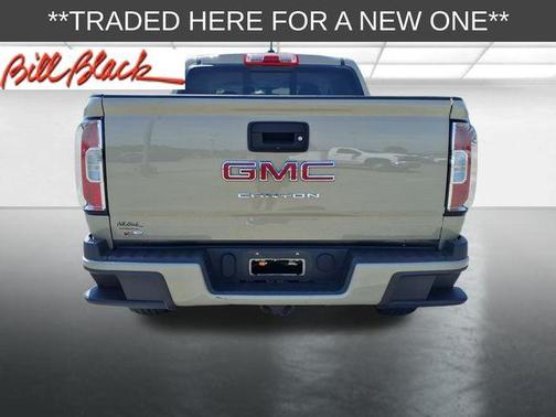 Desert Sand Metallic 2022 GMC Canyon Elevation
