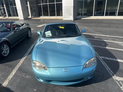 2001 Mazda MX-5 Miata Base