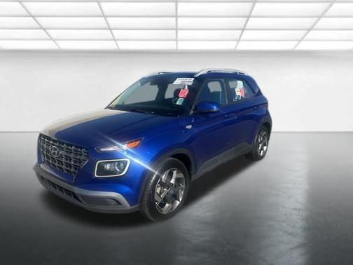 2022 Hyundai VENUE Limited