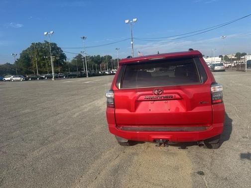 2022 Toyota 4Runner SR5