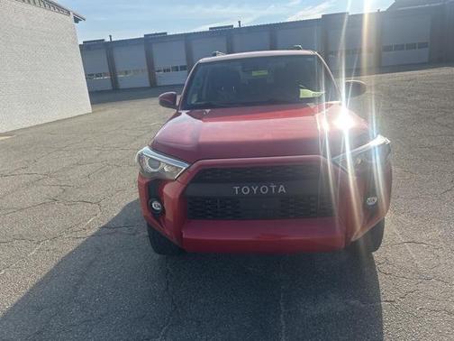 2022 Toyota 4Runner SR5