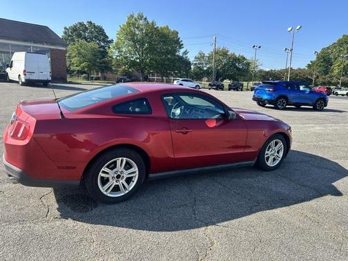 2010 Ford Mustang Base