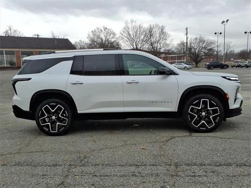 2025 Chevrolet Traverse High Country