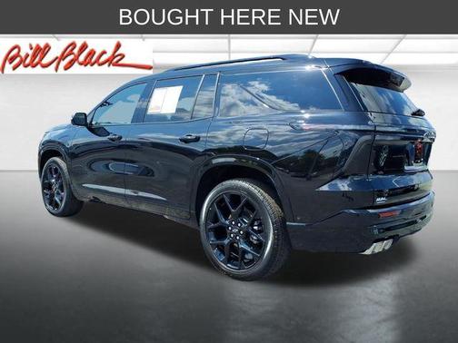 Mosaic Black Metallic 2026 Chevrolet Traverse RS