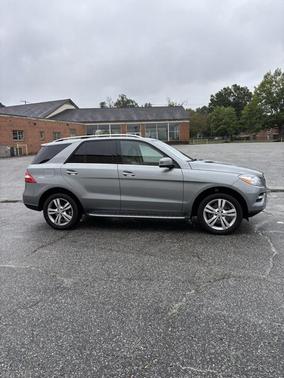 2015 Mercedes-Benz M-Class 4MATIC