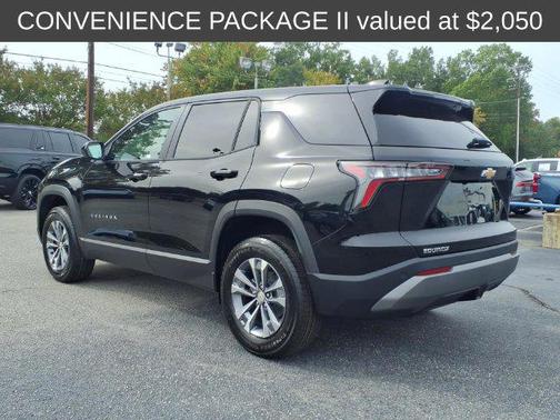 Mosaic Black Metallic 2027 Chevrolet Equinox 1LT