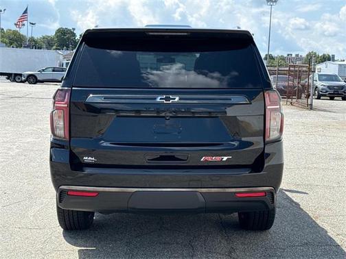 2022 Chevrolet Tahoe 4WD RST