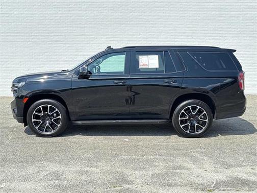 2022 Chevrolet Tahoe 4WD RST