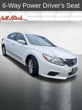 Glacier White 2017 Nissan Altima 2.5 S