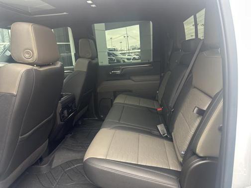 2024 Chevrolet Silverado 2500 4WD Crew Cab Standard Bed ZR2