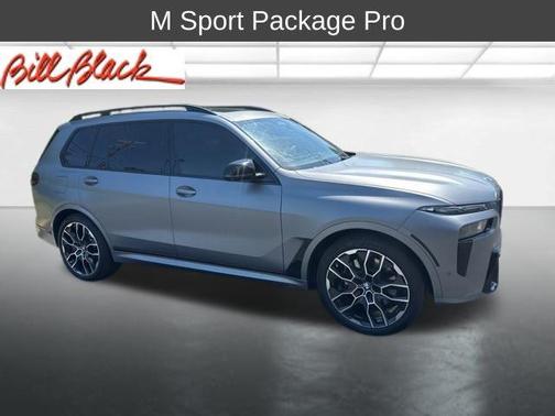 Frozen Pure Grey Metallic 2026 BMW X7 M60i