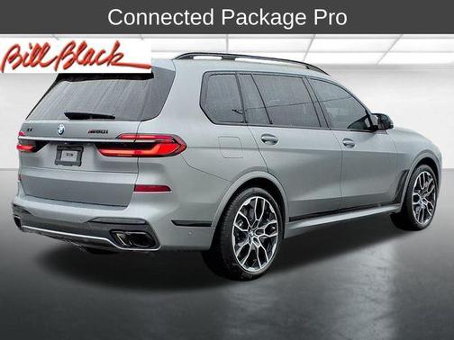 Frozen Pure Grey Metallic 2026 BMW X7 M60i