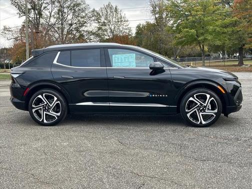 2025 Chevrolet Equinox EV LT