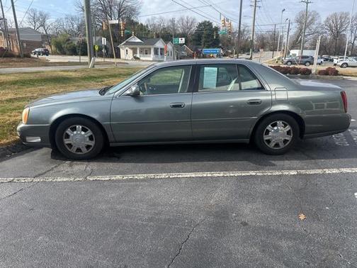 2005 Cadillac DeVille Base