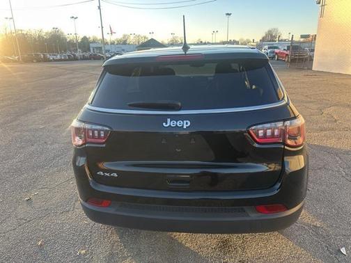 2024 Jeep Compass Sport