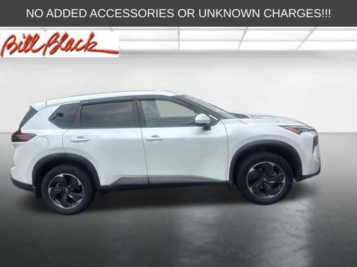 Everest White Pearl 2024 Nissan Rogue SV