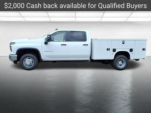 Summit White 2026 Chevrolet Silverado 3500 Work Truck