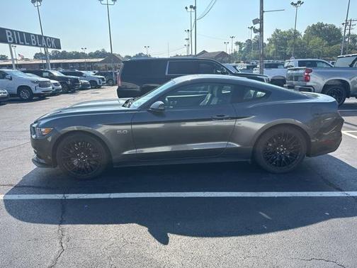 2017 Ford Mustang GT Premium