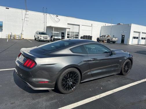 2017 Ford Mustang GT Premium