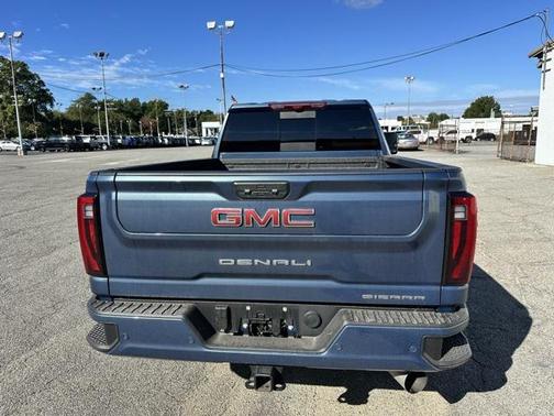 2025 GMC Sierra 2500 Denali