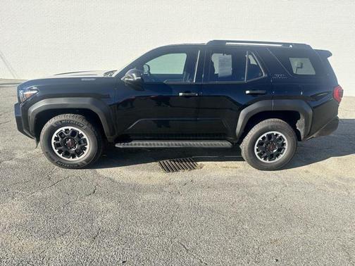 2025 Toyota 4Runner TRD Off Road