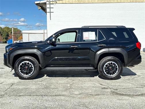 2025 Toyota 4Runner TRD Off Road