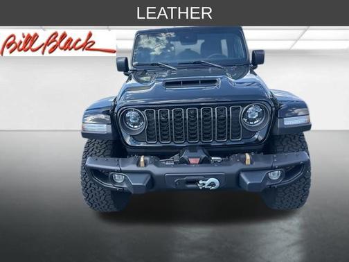 Black Clearcoat 2024 Jeep Wrangler Rubicon 392