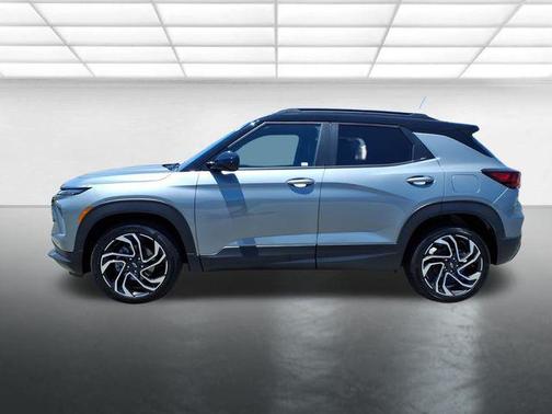 Sterling Gray 2026 Chevrolet Trailblazer RS