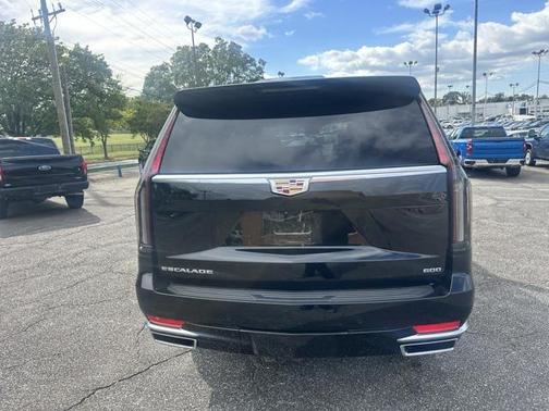 2024 Cadillac Escalade Premium Luxury