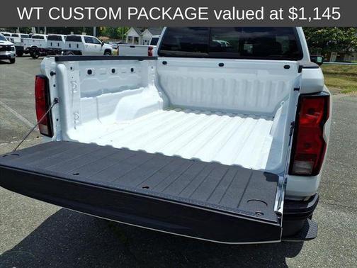 Summit White 2026 Chevrolet Colorado WT
