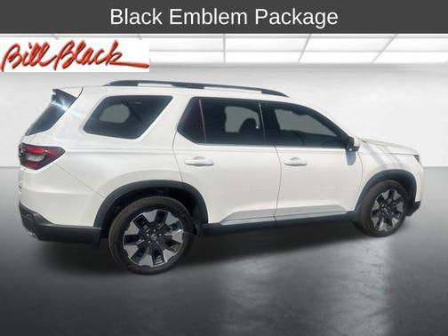 Platinum White Pearl 2026 Honda Pilot Touring 8-Passenger