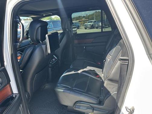 2018 Lincoln Navigator L Select