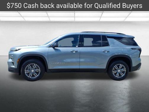 Sterling Gray Metallic 2026 Chevrolet Traverse LT