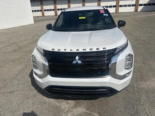 2023 Mitsubishi Outlander SE 2.5 2WD