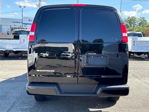 2025 Chevrolet Express 2500 RWD 2500 Regular Wheelbase WT