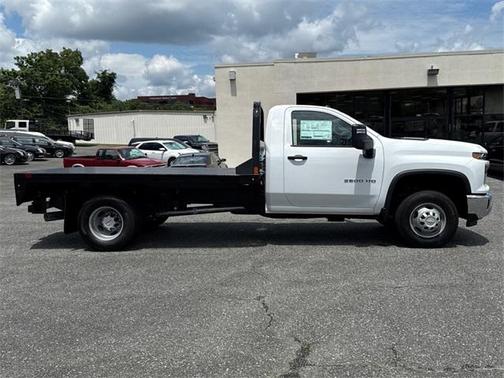 2025 Chevrolet Silverado 3500 WT
