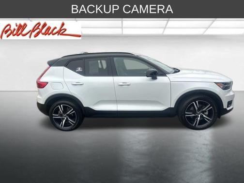 2020 Volvo XC40 T5 R-Design