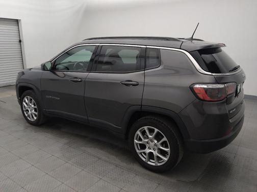 Granite Crystal Metallic Clearcoat 2022 Jeep Compass Latitude Lux