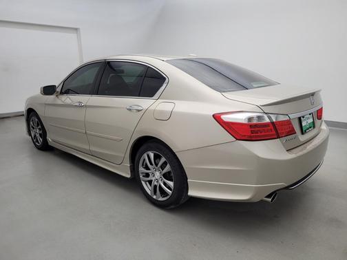 Photo 3 of 32 of 2014 Honda Accord EX-L