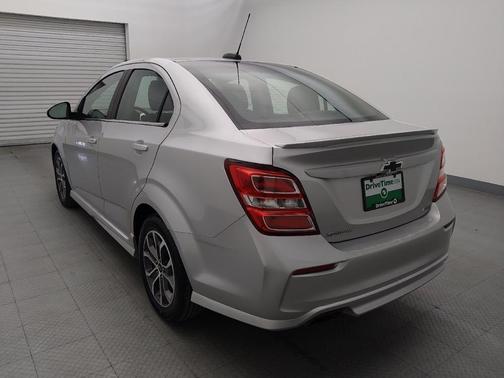 2020 Chevrolet Sonic FWD Sedan LT