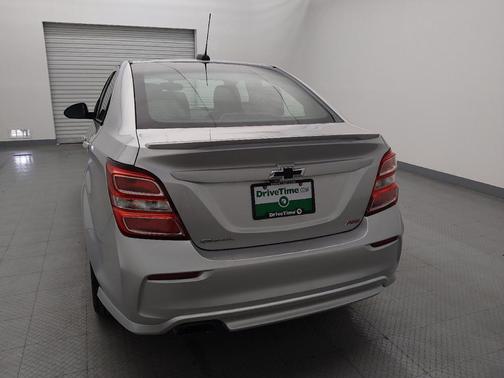 2020 Chevrolet Sonic FWD Sedan LT