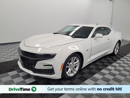 Summit White 2019 Chevrolet Camaro 1LS