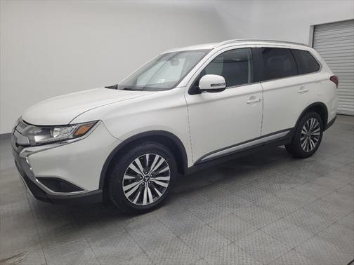 2020 Mitsubishi Outlander SEL