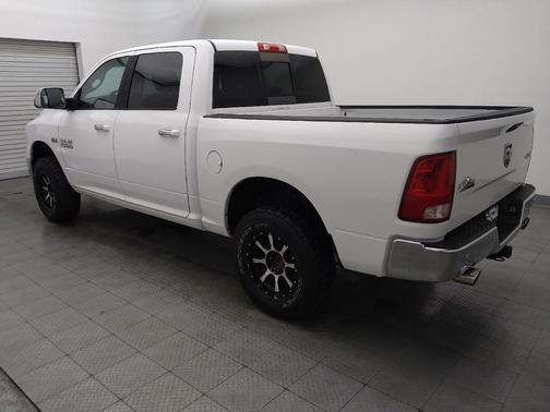 Bright White Clearcoat 2016 RAM 1500 Big Horn