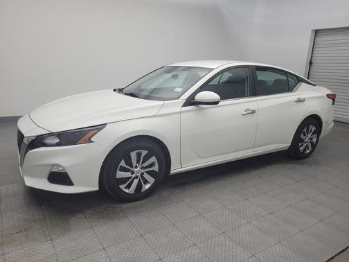 2022 Nissan Altima S FWD