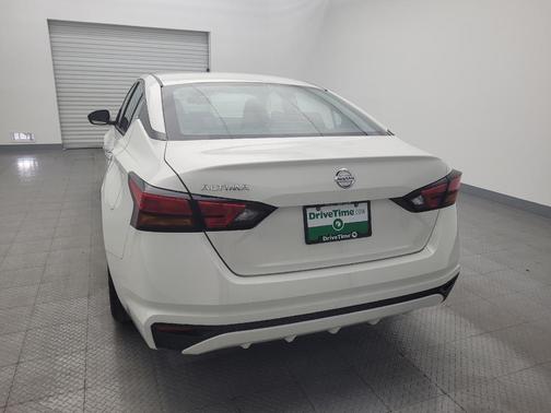 2022 Nissan Altima S FWD