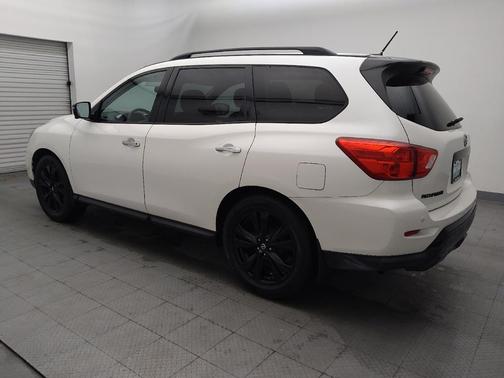2018 Nissan Pathfinder SL