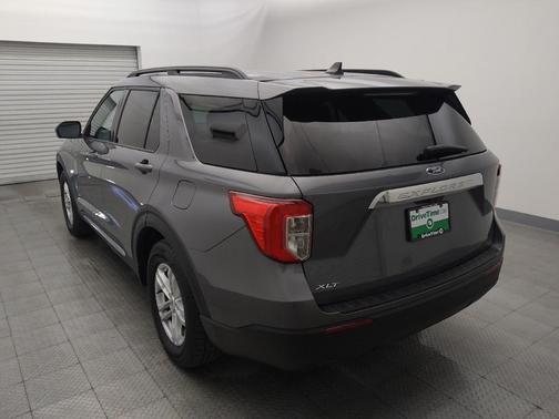 Carbonized Gray Metallic 2022 Ford Explorer XLT